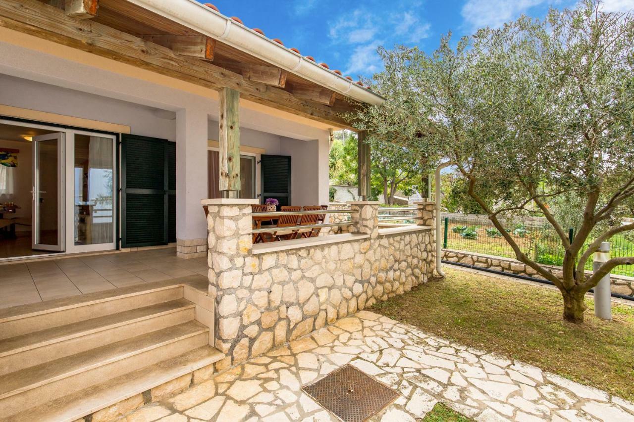 Villas Kampor Exterior foto